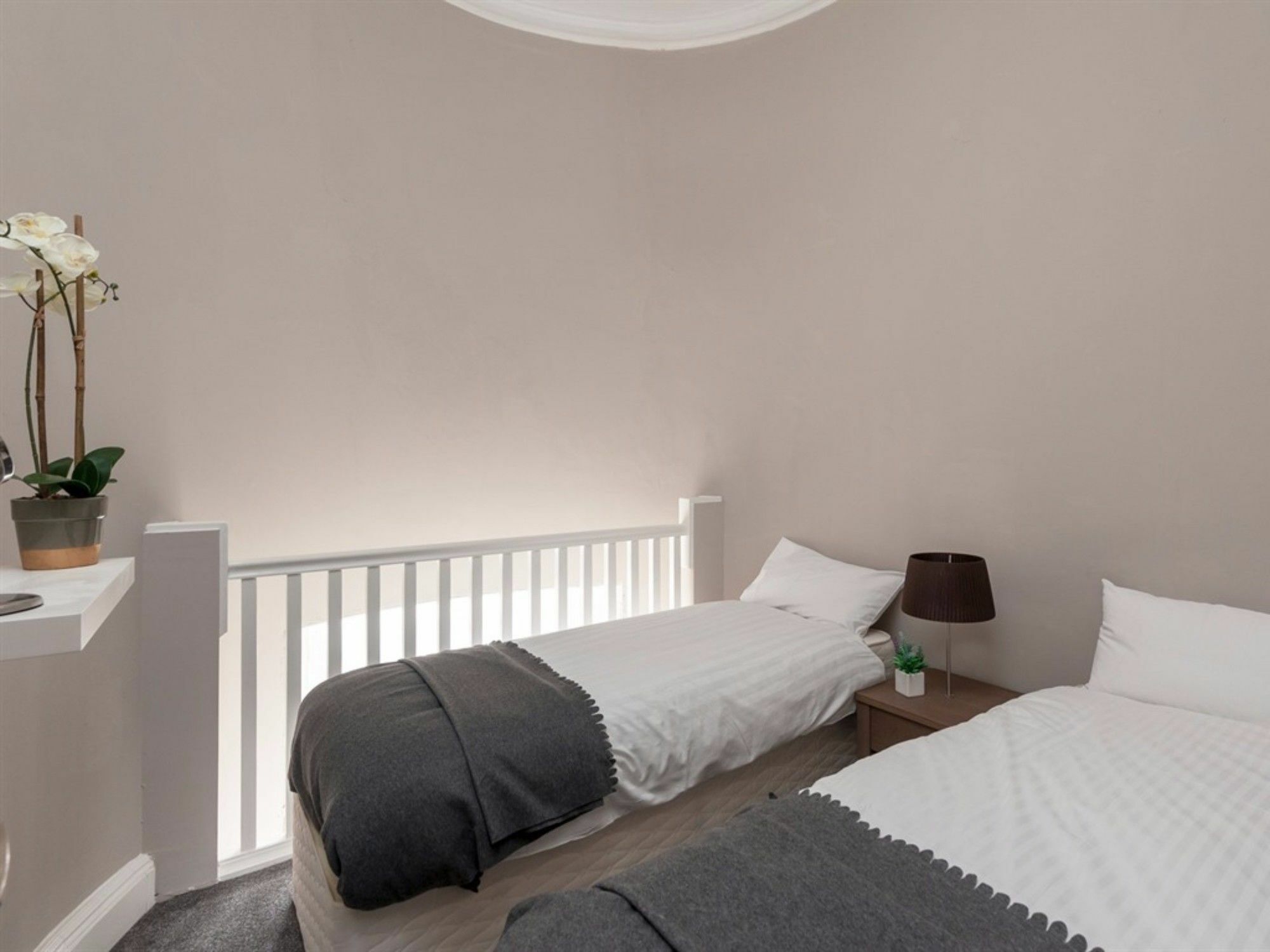 אדינבורו Cornerstone Apartments מראה חיצוני תמונה