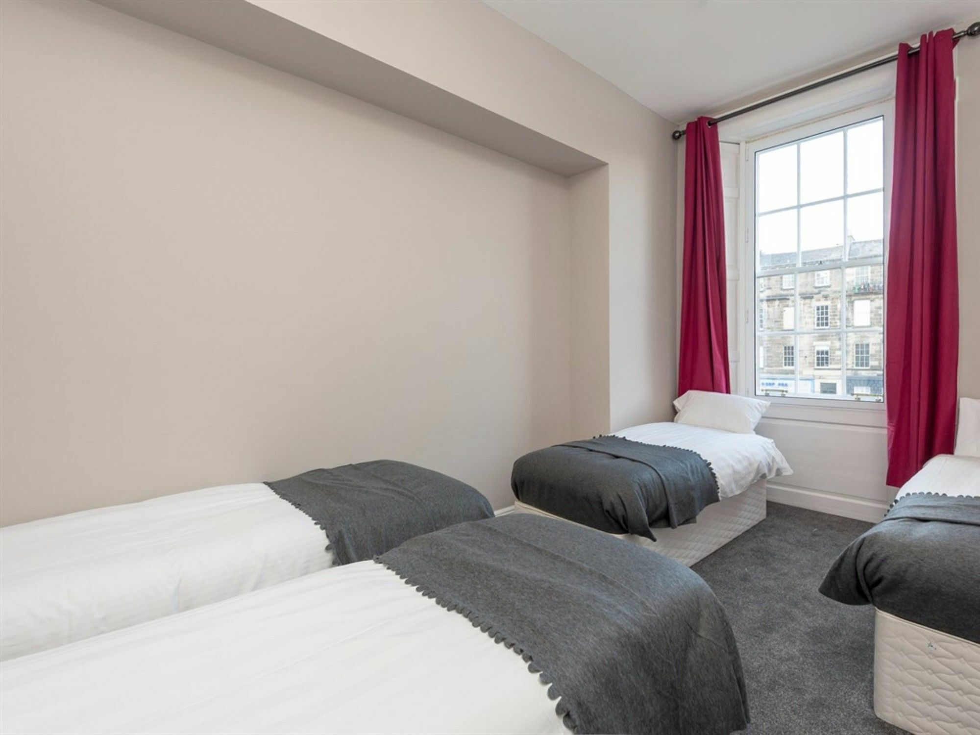 אדינבורו Cornerstone Apartments מראה חיצוני תמונה