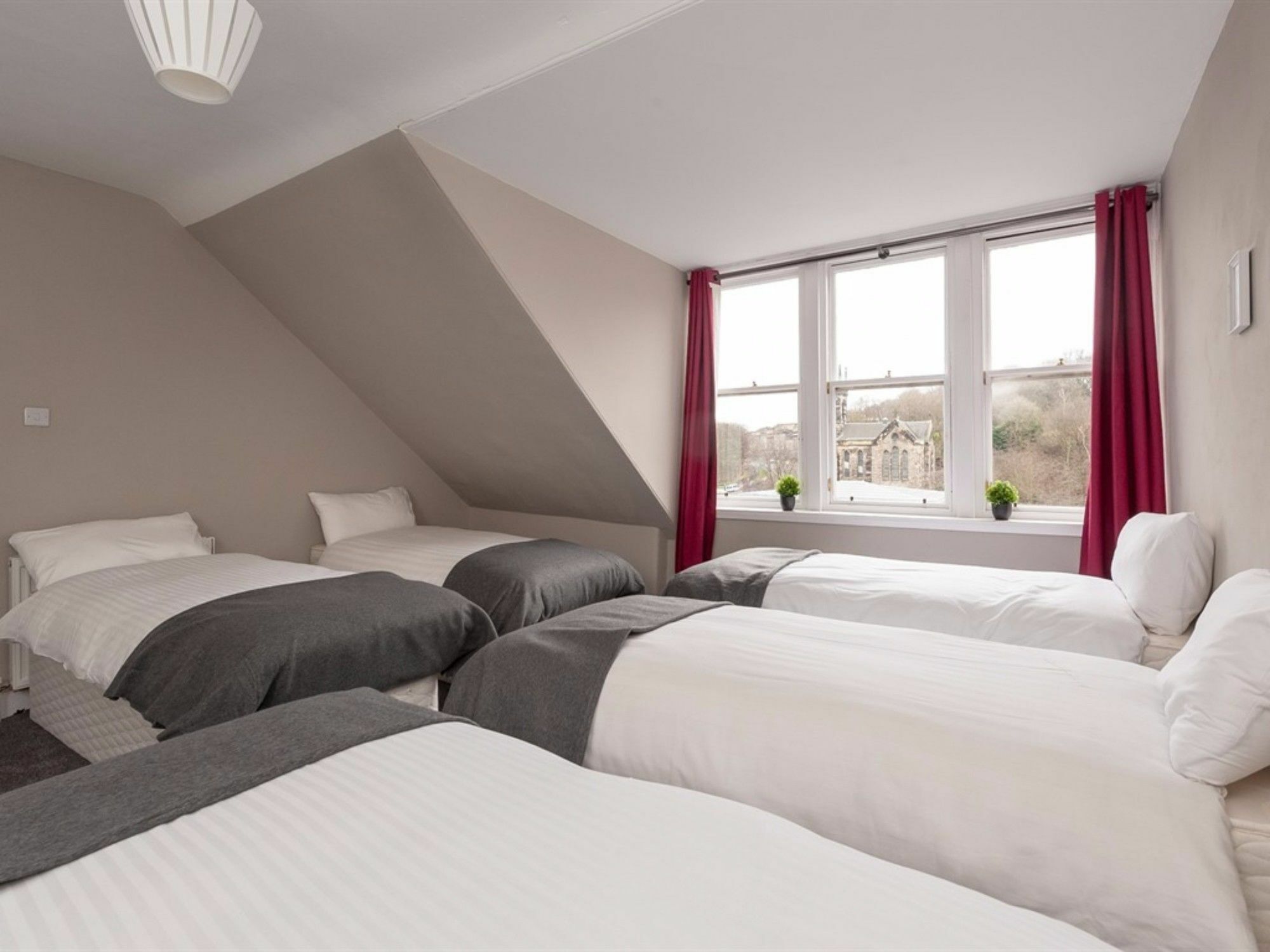 אדינבורו Cornerstone Apartments מראה חיצוני תמונה