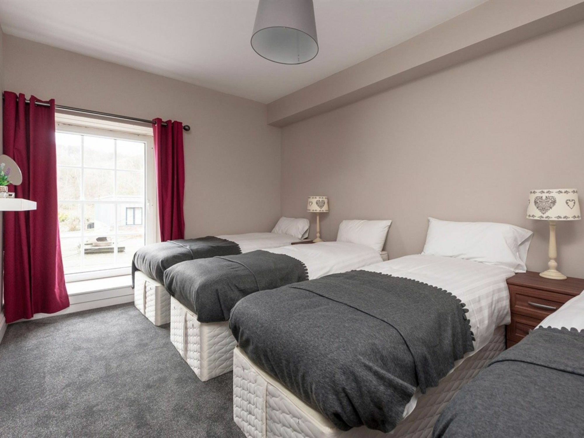 אדינבורו Cornerstone Apartments מראה חיצוני תמונה